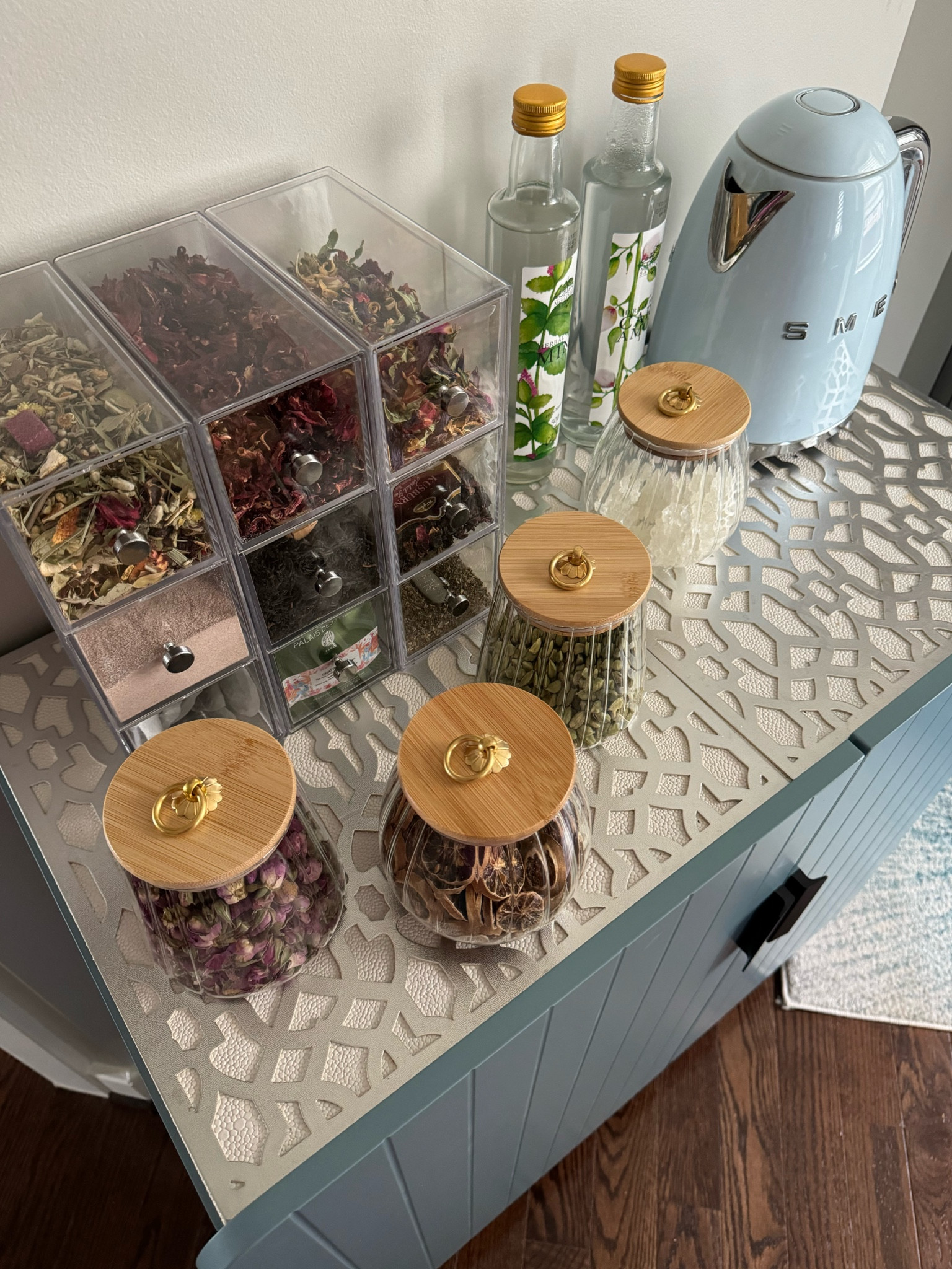 Tea Station 

#LTKHome #LTKSeasonal #LTKStyleTip