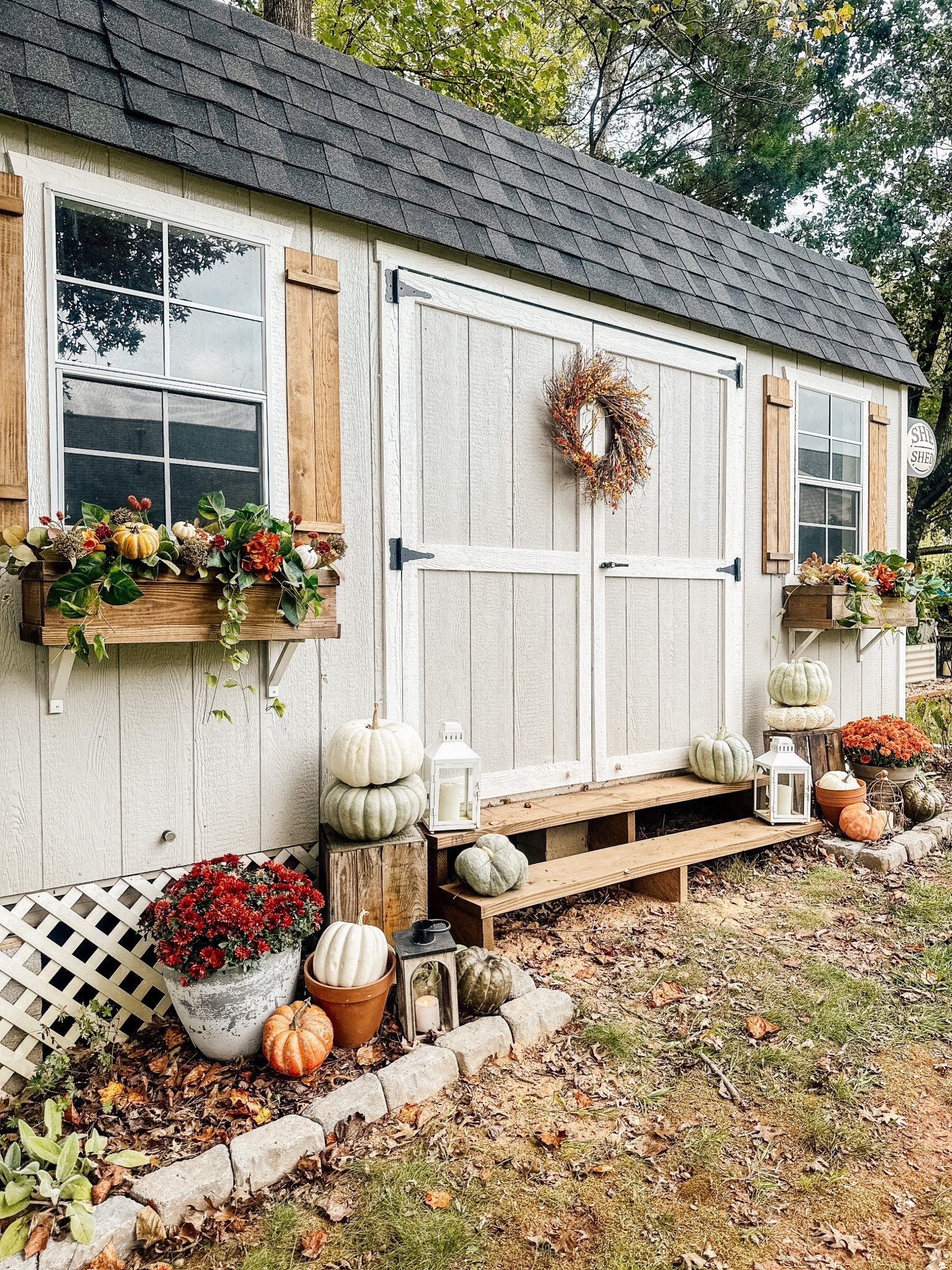 Outdoor real and faux fall decor 

#LTKHome #LTKHalloween #LTKSeasonal