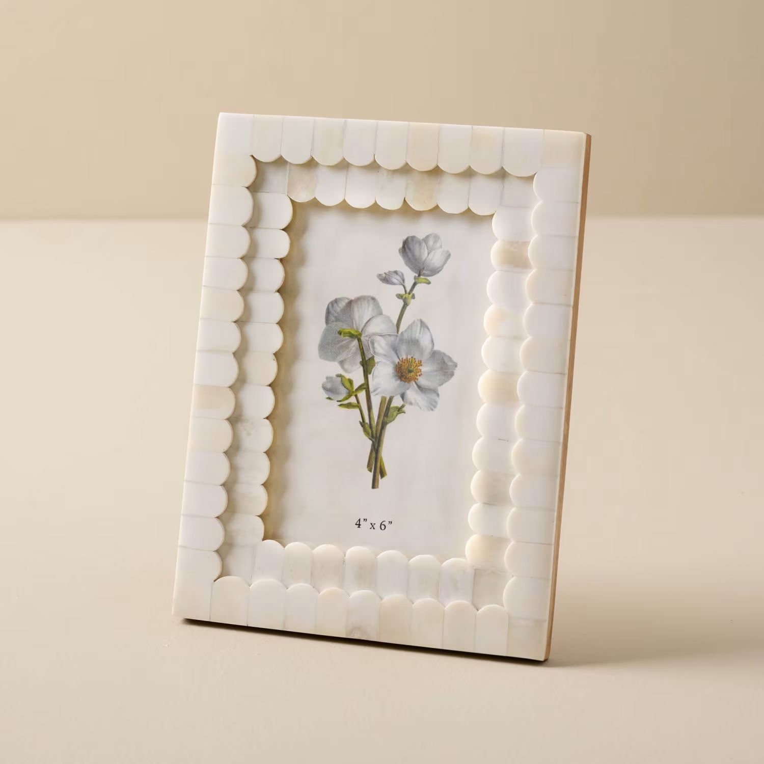 Joan Scalloped Photo Frame | Magnolia