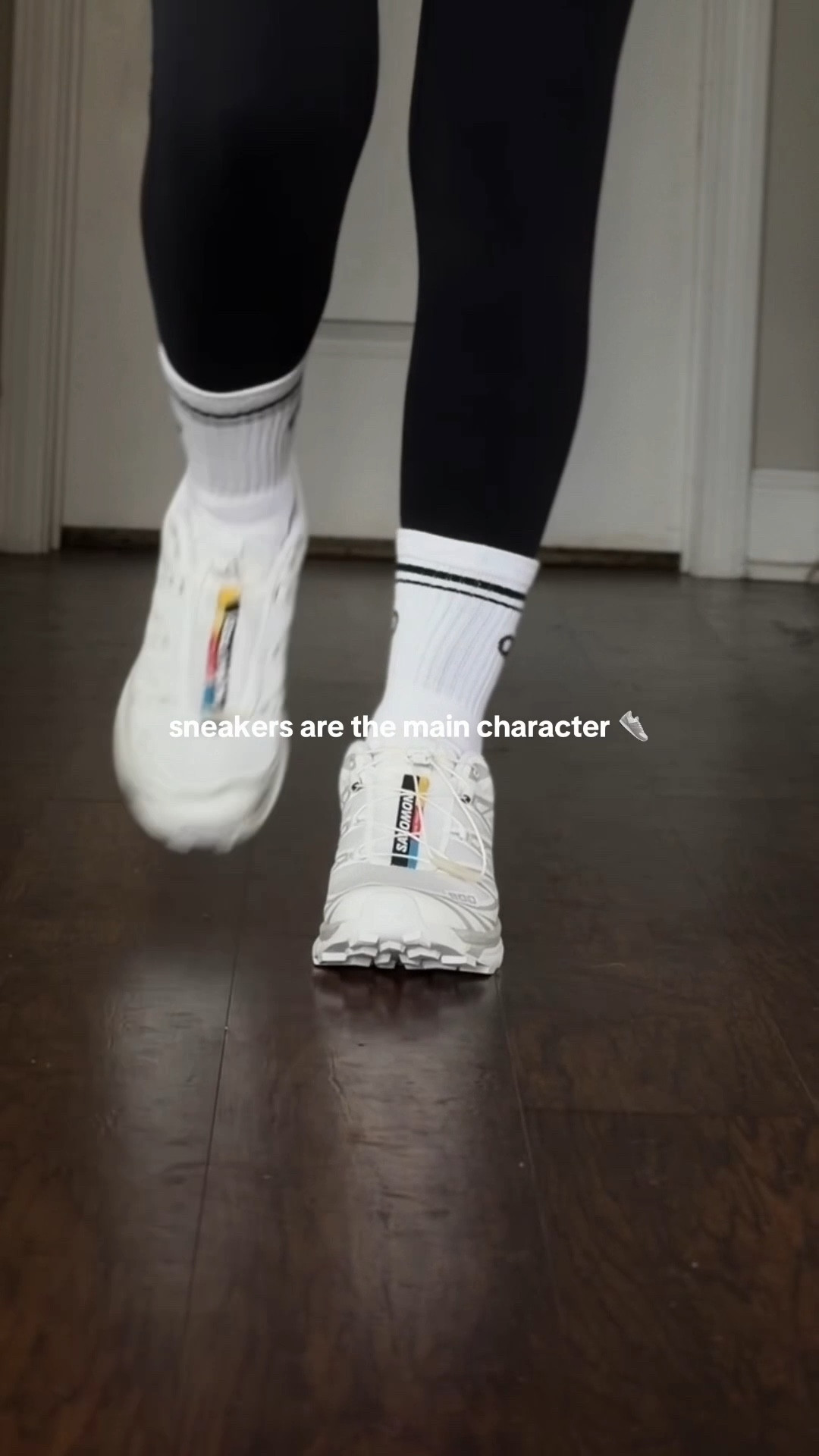 Salomon sneakers, alo socks, leggings, sweater, abercrombie, fall ootd 

#LTKootd