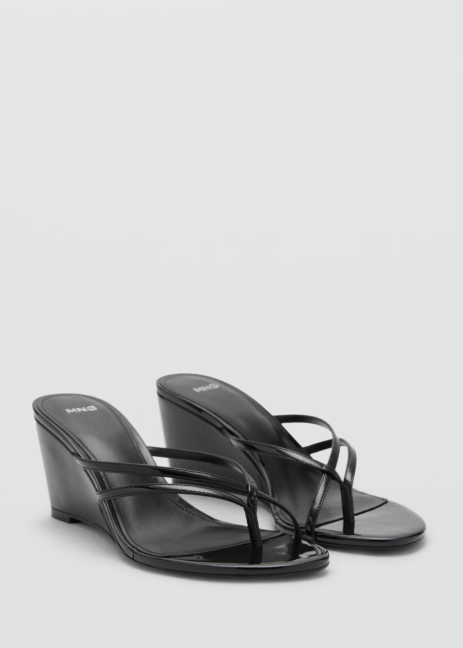 Wedge sandals with crisscross straps - Women | MANGO United Kingdom | MANGO (UK)