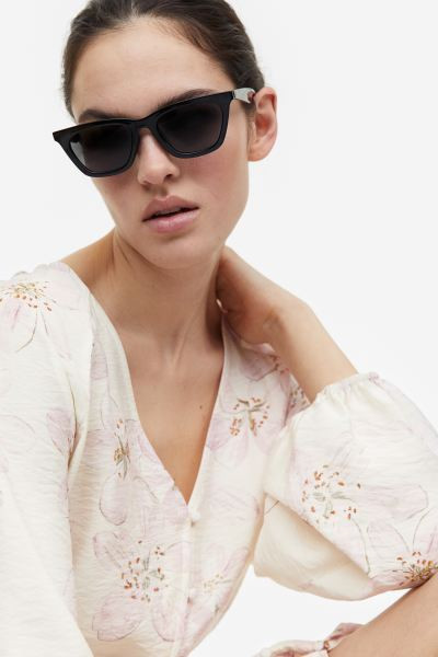 Tie-belt Dress with Buttons | H&M (US + CA)