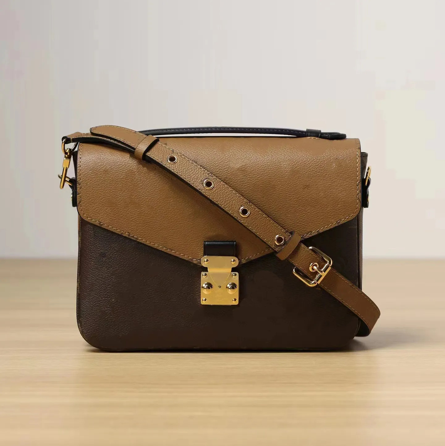 Designer Makeup Bag Fashion Print Makeup Pillow Mailman Women's Shoulder Strap High Quality Leath... | DHGate