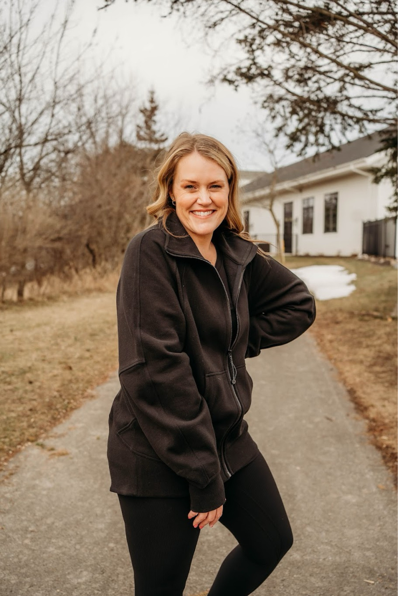 Matching Sets

Athleisure  running outfit  winter outfit  winter fashion  workout gear  fitness  gym outfit  leggings  matching sets  loungewear  lululemon

#LTKstyletip #LTKSeasonal #LTKfitness