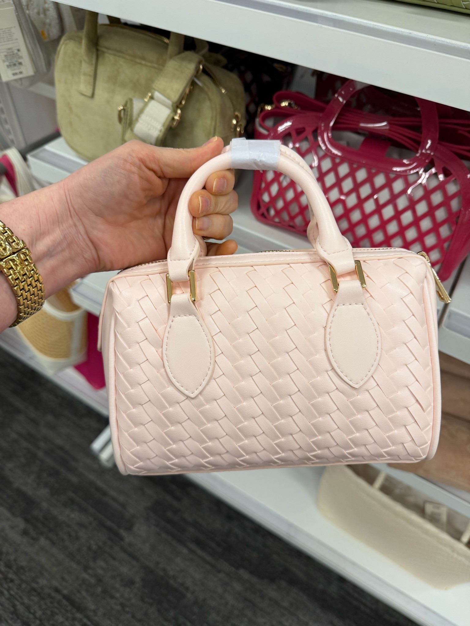 New small handbag! Woven fabric. On sale! Several colors.

#LTKdayinmylife #LTKSaleAlert #LTKBeauty