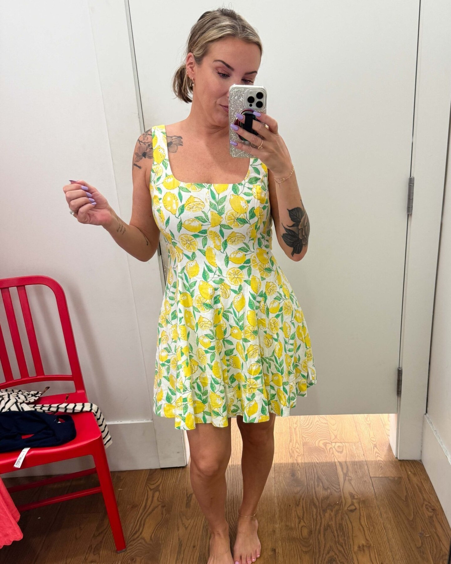 GAP is killing the dress game with their lightweight, breathable fabrics. These fun bright colors are so perfect for spring + summer. 
xo,
Scotti