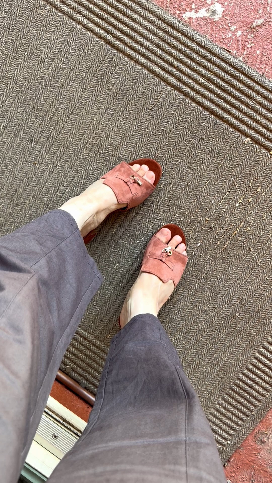 High end looking inspired heels sandals

Stepping into the day with effortless style. 🤎 These sandals are the perfect blend of comfort and luxury, and they’ve quickly become one of my everyday favorites. ✨

#LTKdayinmylife #LTKgrwm #LTKootd

#LTKPetite #LTKOver40 #LTKSeasonal