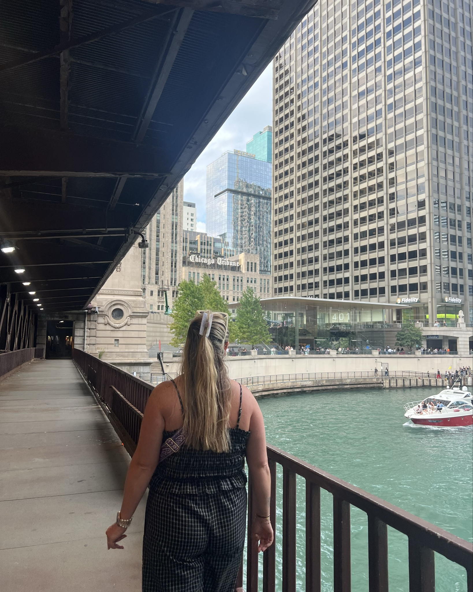 The most comfy fit for walking around Chicago ❣️

#LTKActive #LTKdayinmylife #LTKMidsize