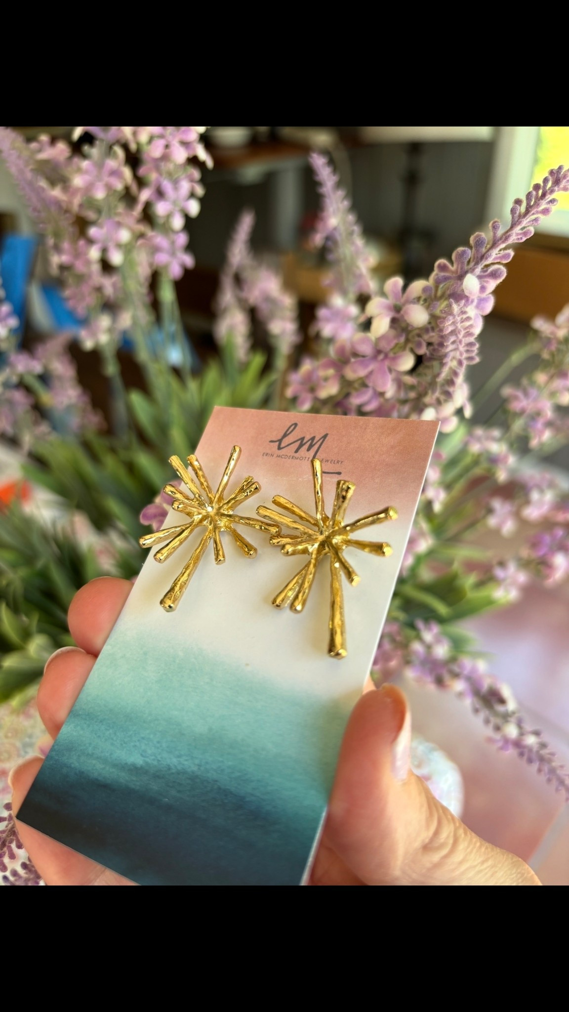 Starburst earrings!! ✨✨✨

#LTKGiftGuide #LTKFindsUnder50 #LTKHoliday