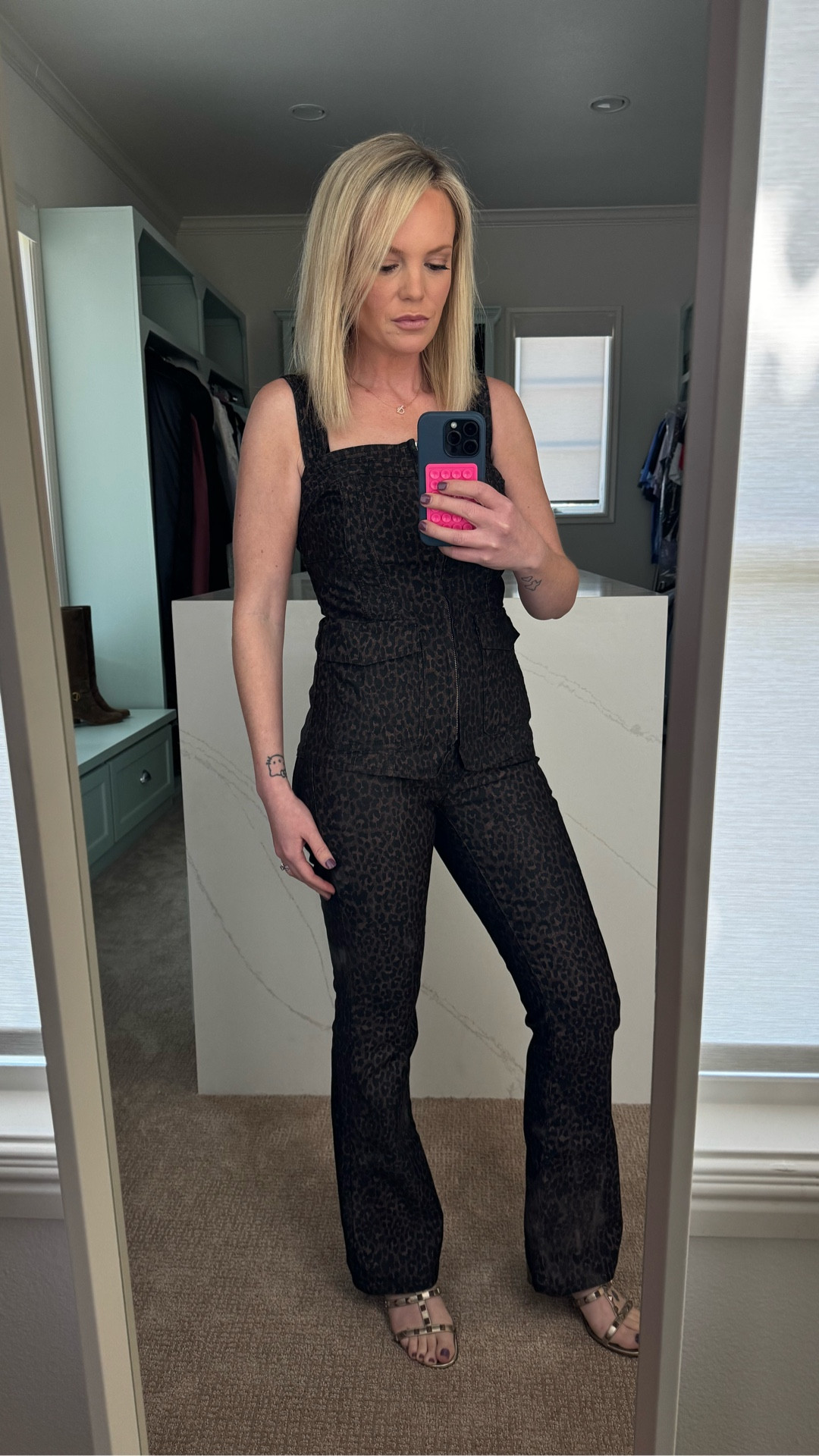 🐆Leopard is in for all seasons, the perfect neutral. But I can’t wait to rock this fit this fall. 2 pieces and could totally be worn separate to create even more combos  

#LTKWorkwear #LTKSeasonal #LTKStyleTip