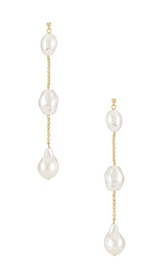 Luna Earrings in Gold | Revolve Clothing (Global)