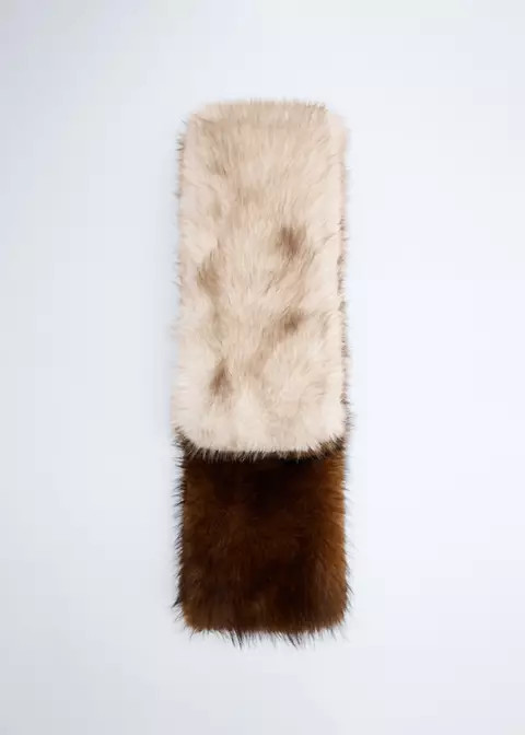 Faux fur contrast scarf | Mango (US/MX/AU)