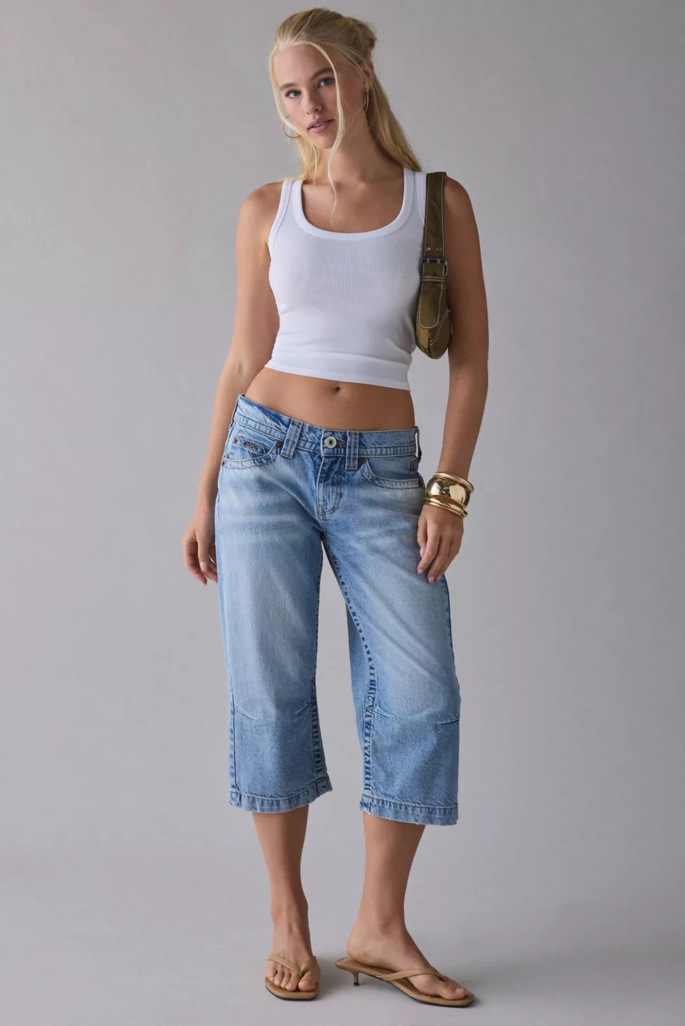 BDG Kayla Low-Rise Capri Jean | Urban Outfitters (US and RoW)