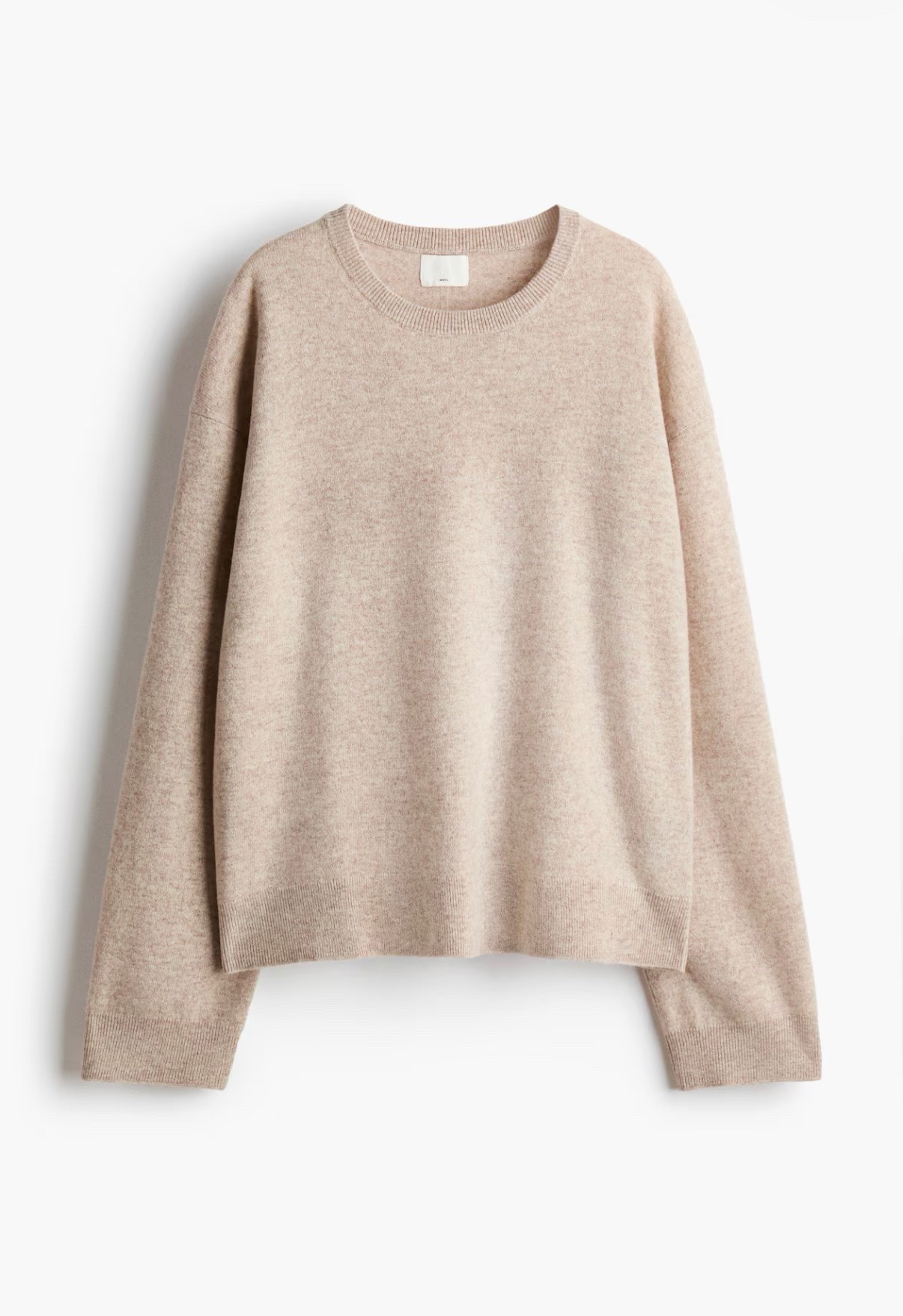 Beige sweater

#LTKSeasonal