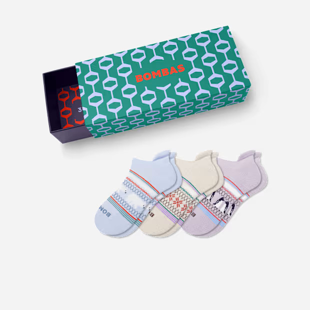 Women's Holiday Ankle Sock 3-Pack Gift Box | Bombas