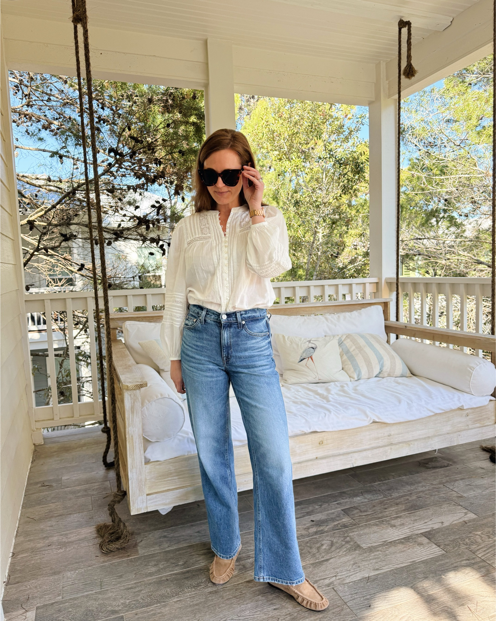 Jeans runs a touch small, I went to a size to 26 and am wearing SHORT inseam (I’m 5’4) 
Too size XS

#LTKootd #LTKgrwm #LTKdayinmylife