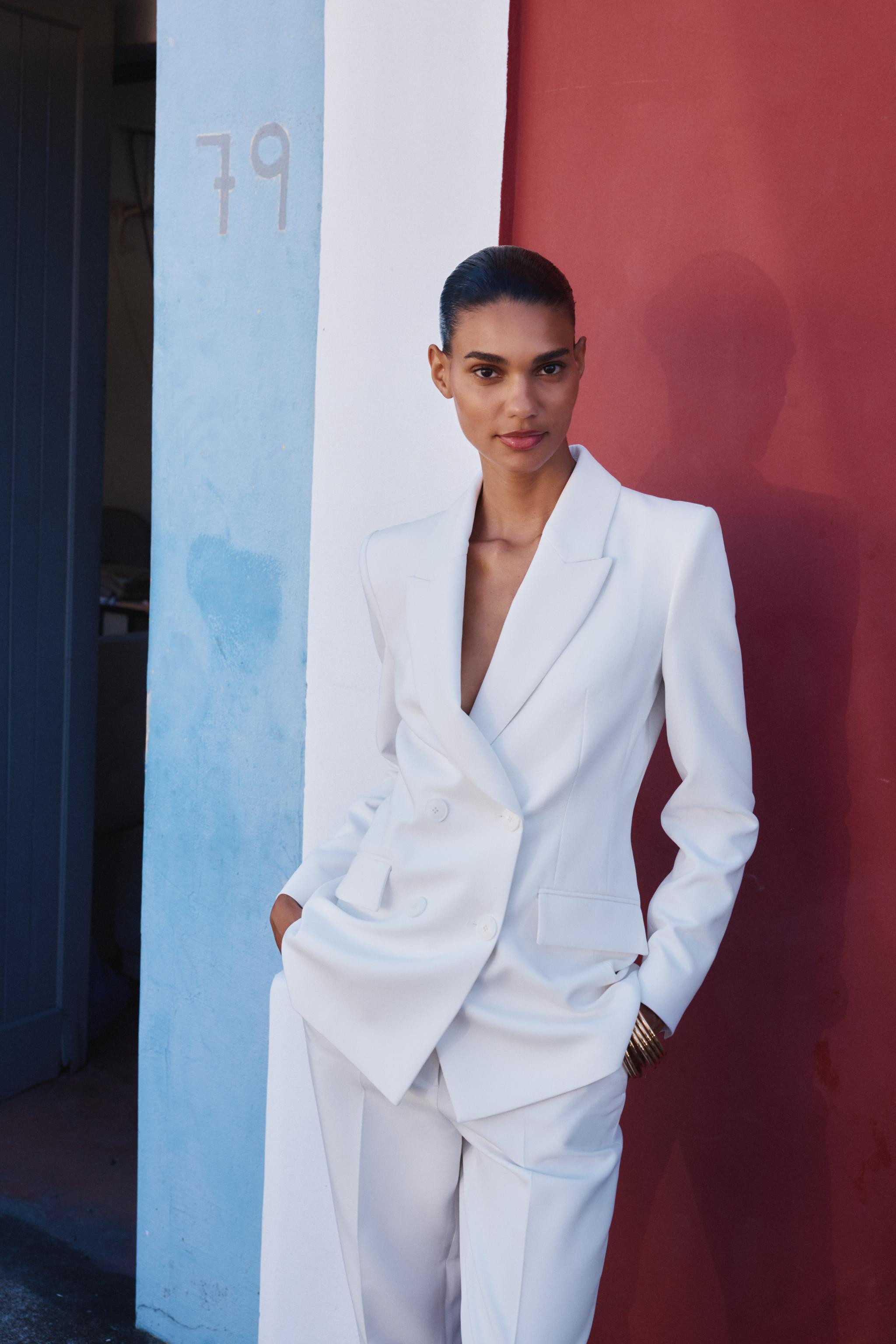 DOUBLE-BREASTED BLAZER WITH ELBOW PATCHES | Zara DE