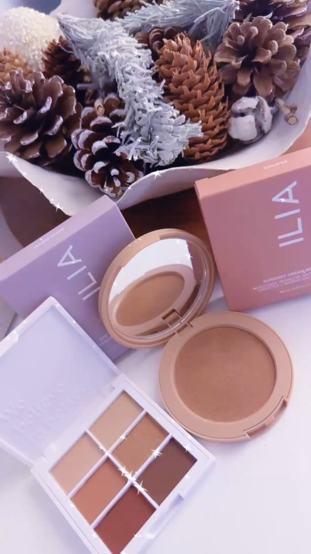 Andddd just restocked on my very favorite @iliabeauty makeup items ✨ (so festive & fun 🌟🥰) - linked for y’all below 👇🏽 