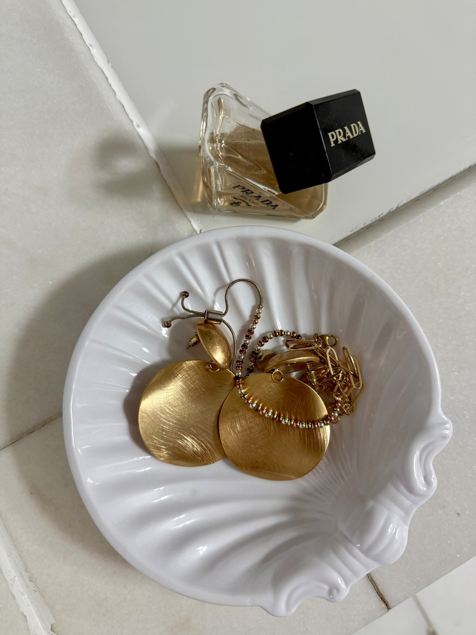 Birthday details! All of the golds ✨

#LTKParties #LTKStyleTip #LTKBeauty