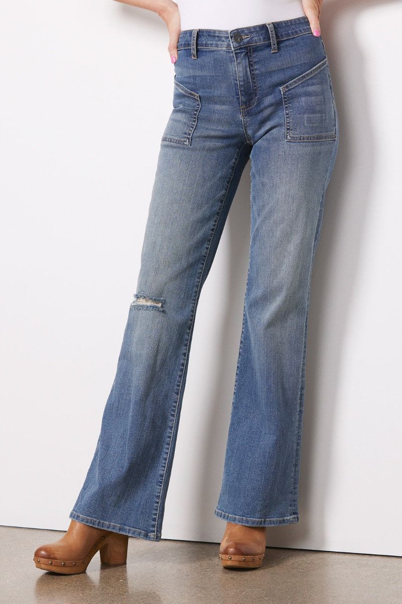 KUT FROM THE KLOTH Ana Mid Rise Flare Jean | EVEREVE | Evereve