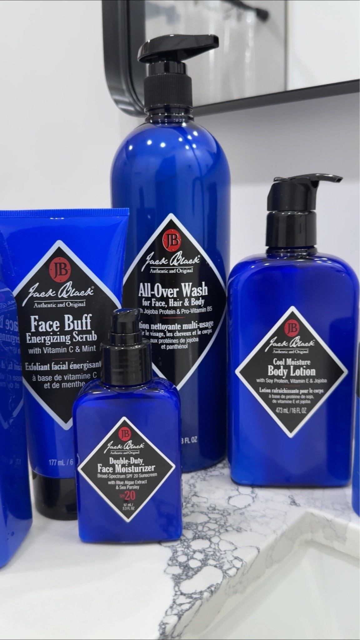 🎁 Looking for a gift that’s practical and guaranteed to get used? A quality grooming set is one of those gifts that feels thoughtful without being overcomplicated. Perfect for Father’s Day, birthdays, anniversaries, or just because.

Si buscas un regalo práctico y que realmente vaya a usar, un buen set de cuidado personal siempre es una excelente opción. Perfecto para el Día del Padre, cumpleaños, aniversarios o simplemente para sorprender a papá, a tu esposo o a alguien especial. 🧔‍♂️

Follow me on Instagram and YouTube
@kirasfashionfinds
