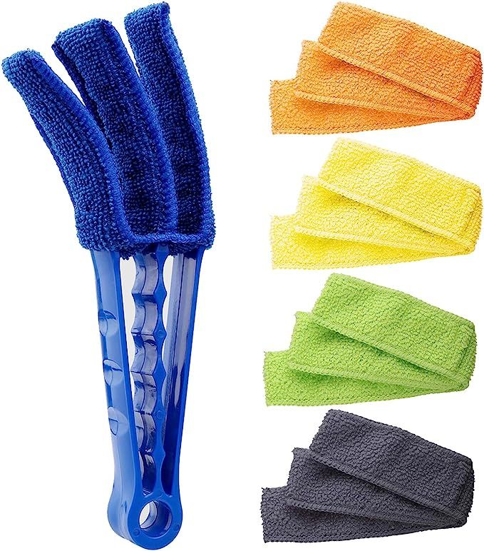HIWARE Window Blind Cleaner Duster Brush with 5 Microfiber Sleeves - Blind Cleaner Tools for Wind... | Amazon (US)
