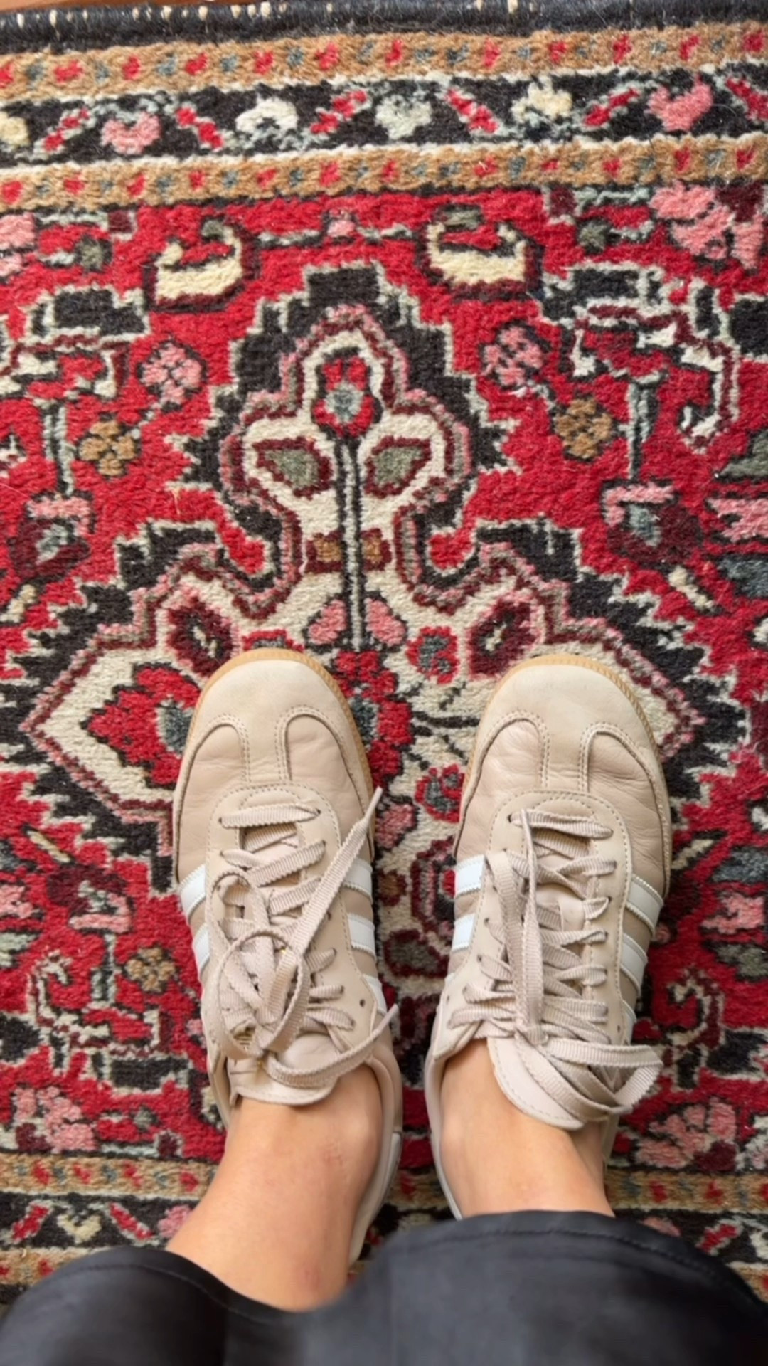 Nothing like Adidas Samba’s!


#LTKHoliday #LTKOver40 #LTKGiftGuide