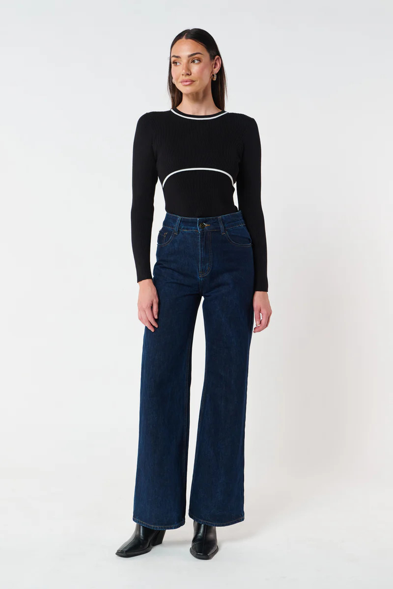 Black Breastfeeding Friendly Long Sleeve Top | Apero Label
