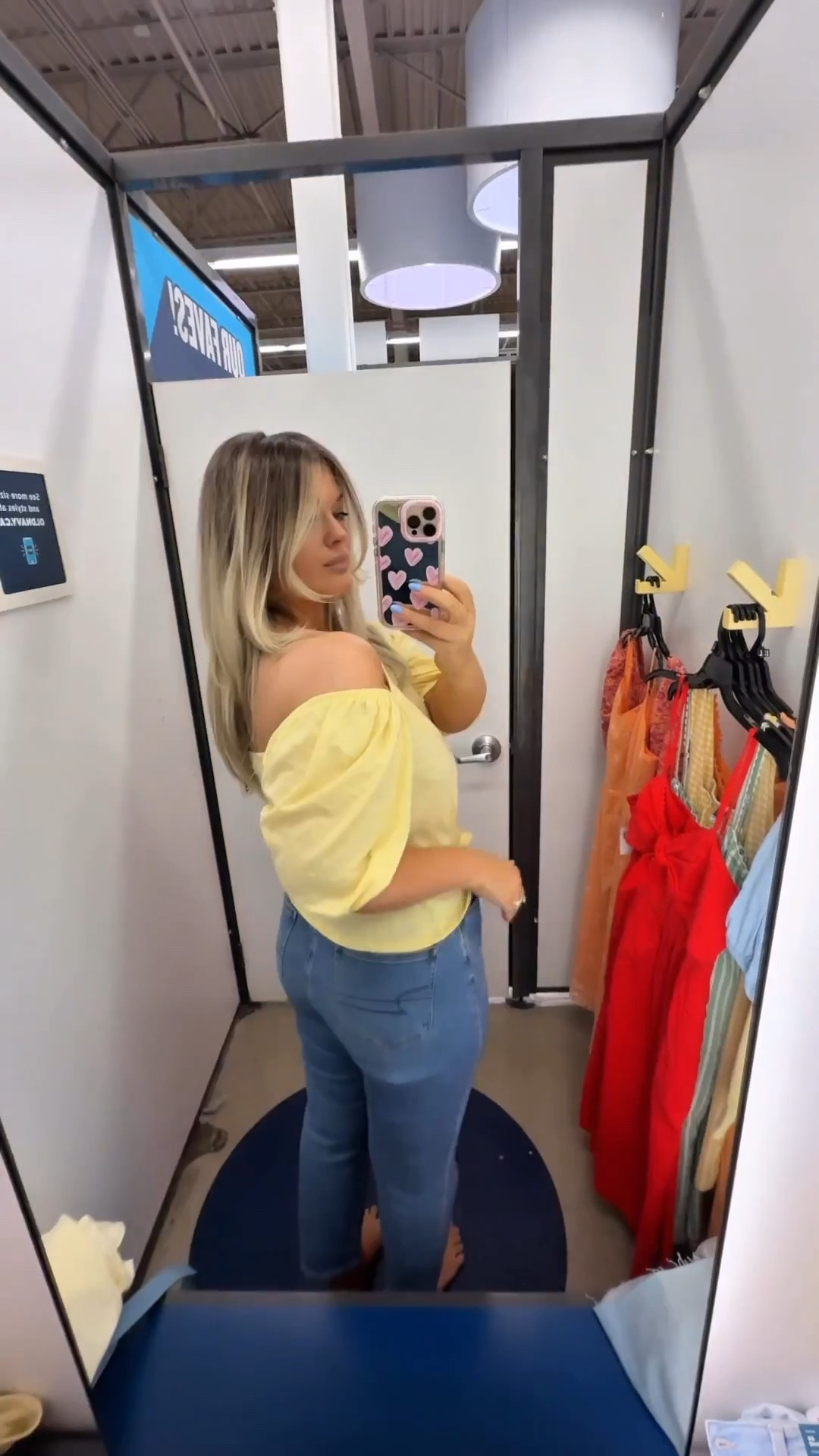 Spring Finds from Old Navy from a size 12/14 girlie! 💛🎀🪻🫐🍓🌷

tts: l

spring line, curvy, jeans, curve friendly, curvy girl finds, mid size, mid size friendly, size 12, size 14, gingham, butter yellow, Olivia Tierney, Olivia Freda Curves 

 

#LTKSeasonal #LTKMidsize #LTKStyleTip