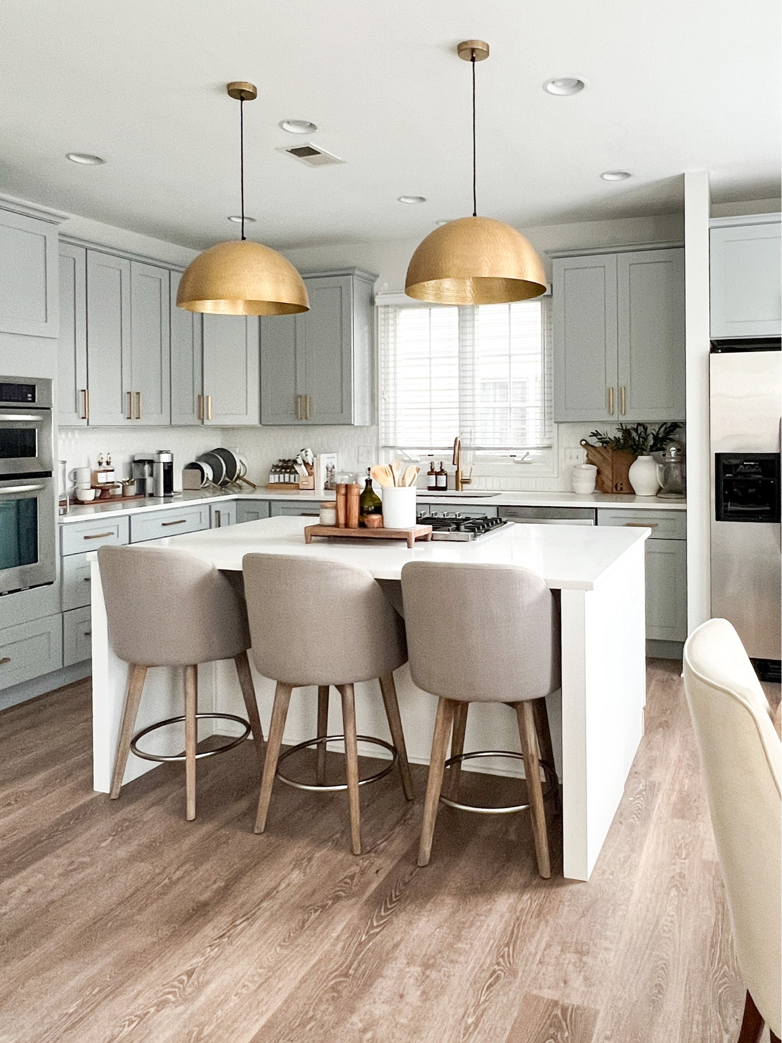 Wayfair, sale, kitchen, home decor, light, pendant light, world market, amazon, island, Target, vase, caraway, cookware, faucet, cabinet

#LTKSale #LTKhome #LTKFind