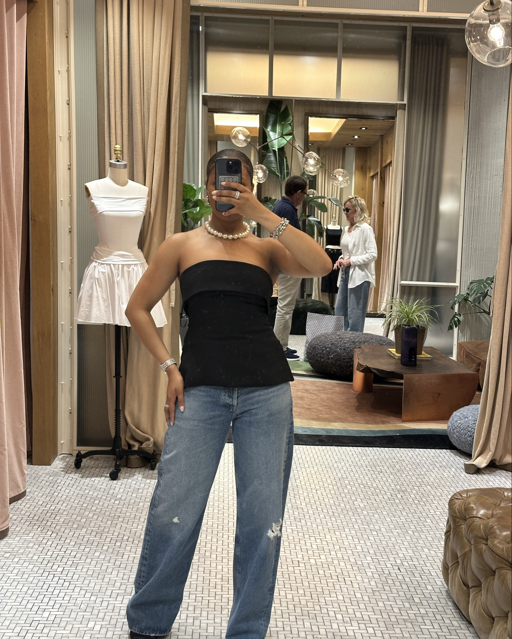I’m really love Aritzia clothes and the quality. A great store to buy longevity pieces.

#LTKSummerEdit #LTKPetite #LTKStyleTip