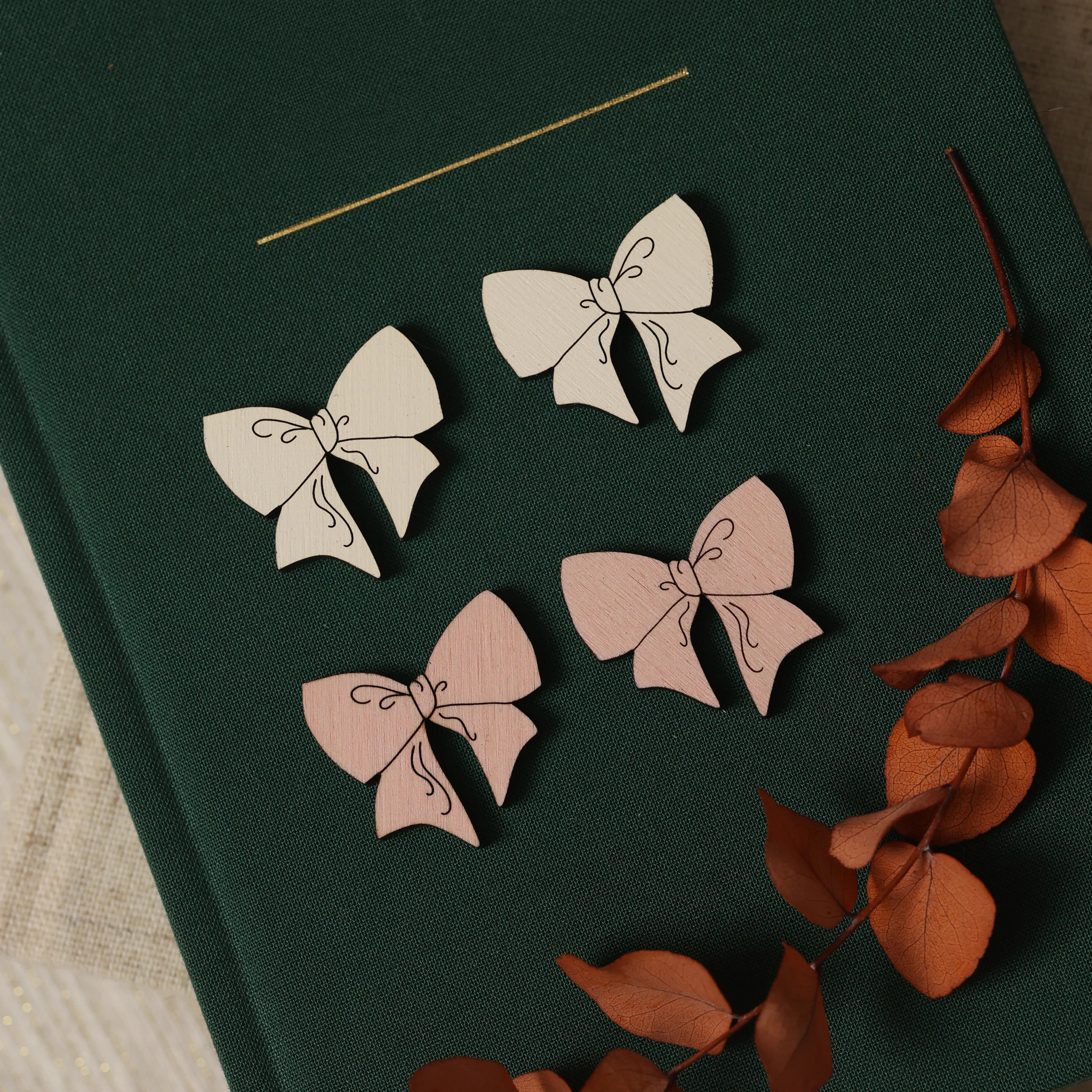 Maeve Bow Studs | Le Chic Miami
