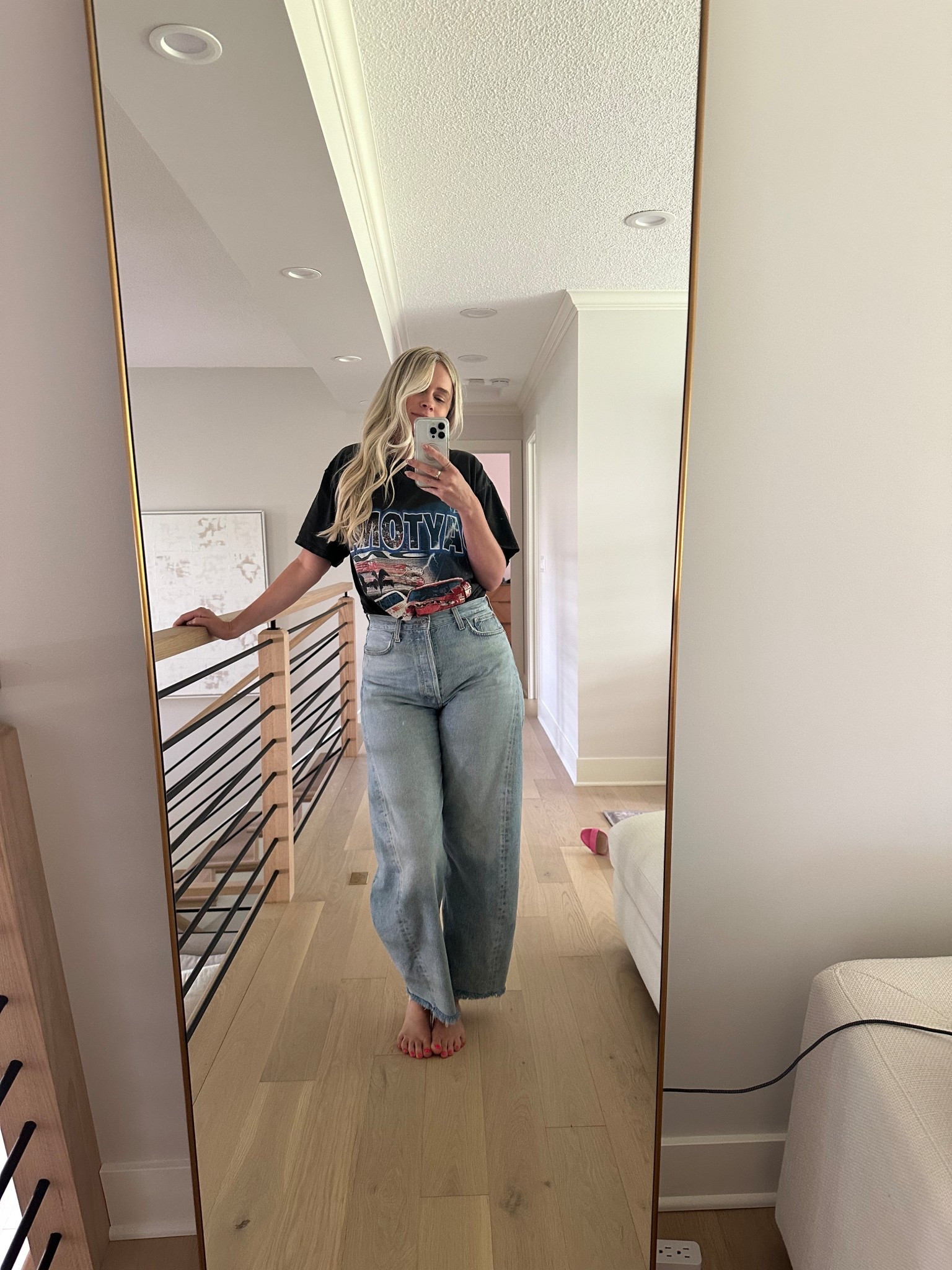 Favorite jeans of all time 

#LTKHoliday #LTKCyberWeek #LTKSaleAlert