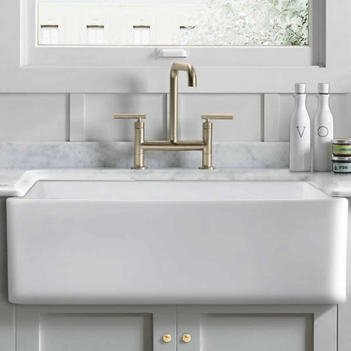 Salena 33'' L Farmhouse / Apron Single Bowl Fireclay Kitchen Sink 3320 | Wayfair North America