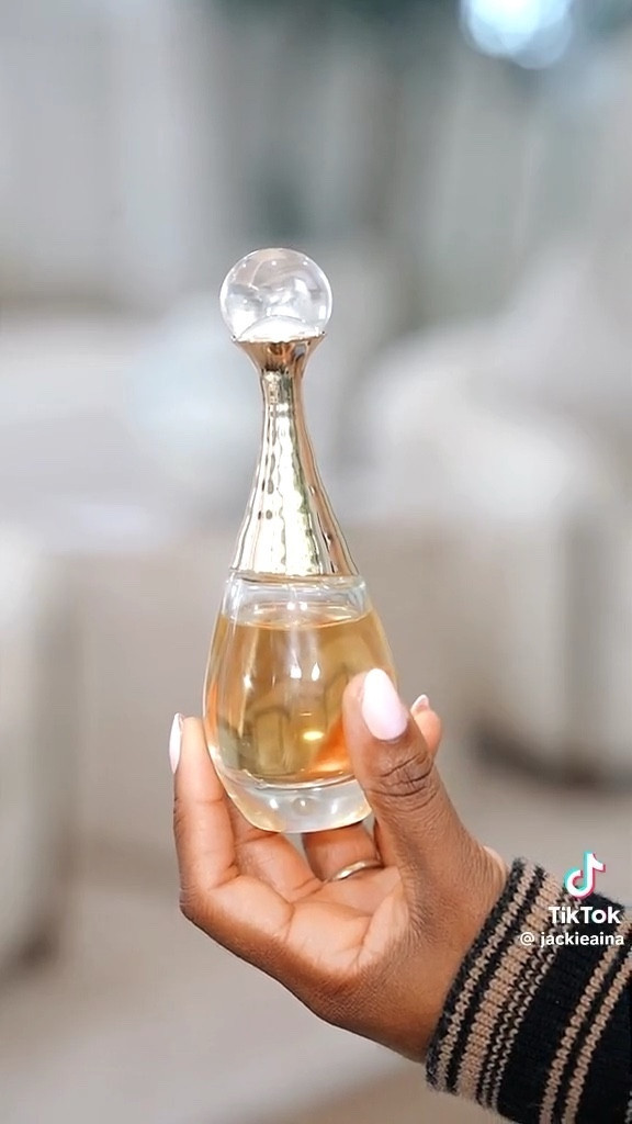 J’adore l’Or where have you been all my life? Dior killed this one  

#LTKbeauty #LTKhome #LTKstyletip