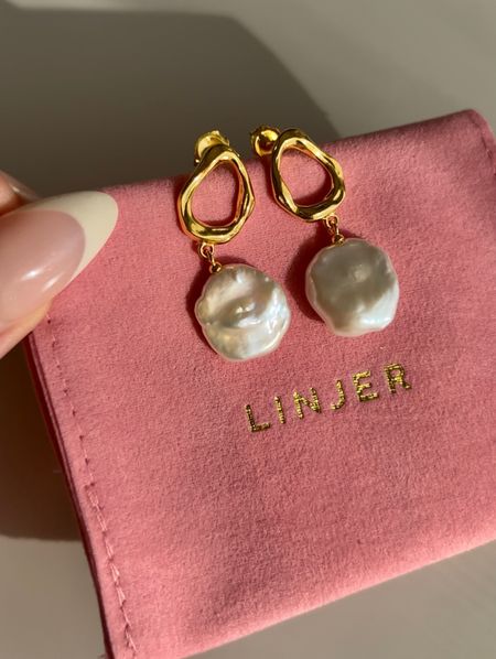 Found the most beautiful pieces at Linjer! All sustainably made & high quality ✨ Buy one, get one 45% off using my code ABIGAIL45! 
