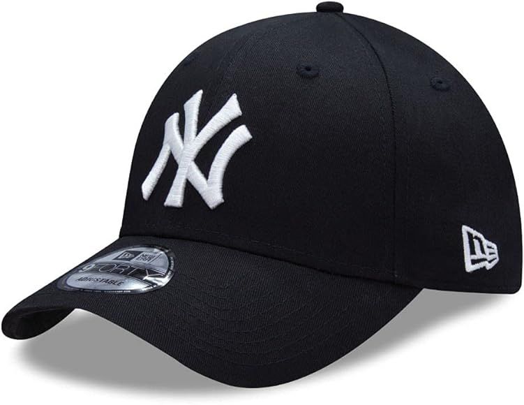 New Era 9Forty Adjustable Strapback Cap - New York Yankees | Amazon (UK)