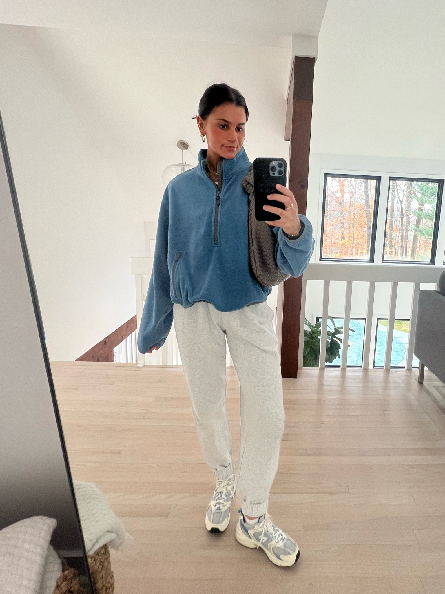 Wearing size XL in fleece, size up for oversized fit! Sweats are Brandy Melville! 