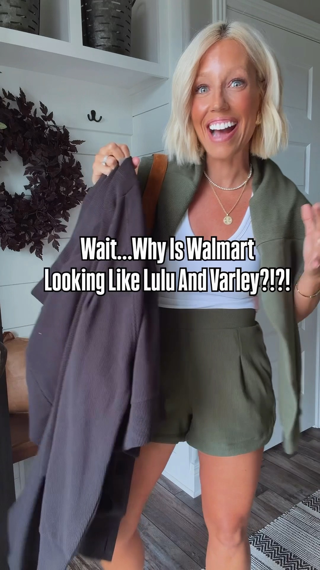 Walmart is REALLY bringing it with the athleisure lately 👏🏻 These new pieces look way more expensive than they are! 😍
Think elevated basics, trendy activewear, comfy matching sets, sporty jackets & everyday pieces that can take you from errands to lunch without looking like you just left the gym.
Affordable fashion + expensive-looking style =YES PLEASE 👌
⬇️⬇️⬇️
Wearing size small in everything!

Save this for your next Walmart run & follow for more Walmart fashion finds, affordable outfits, athleisure, activewear & look-for-less finds!

#LTKSaleAlert #LTKootd #LTKmomlife