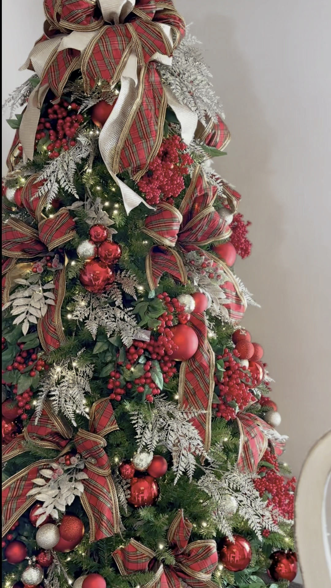 Christmas Tree 
Tartan Plaid Christmas decor 
Holiday Decorr

#LTKSeasonal #LTKHoliday #LTKHome