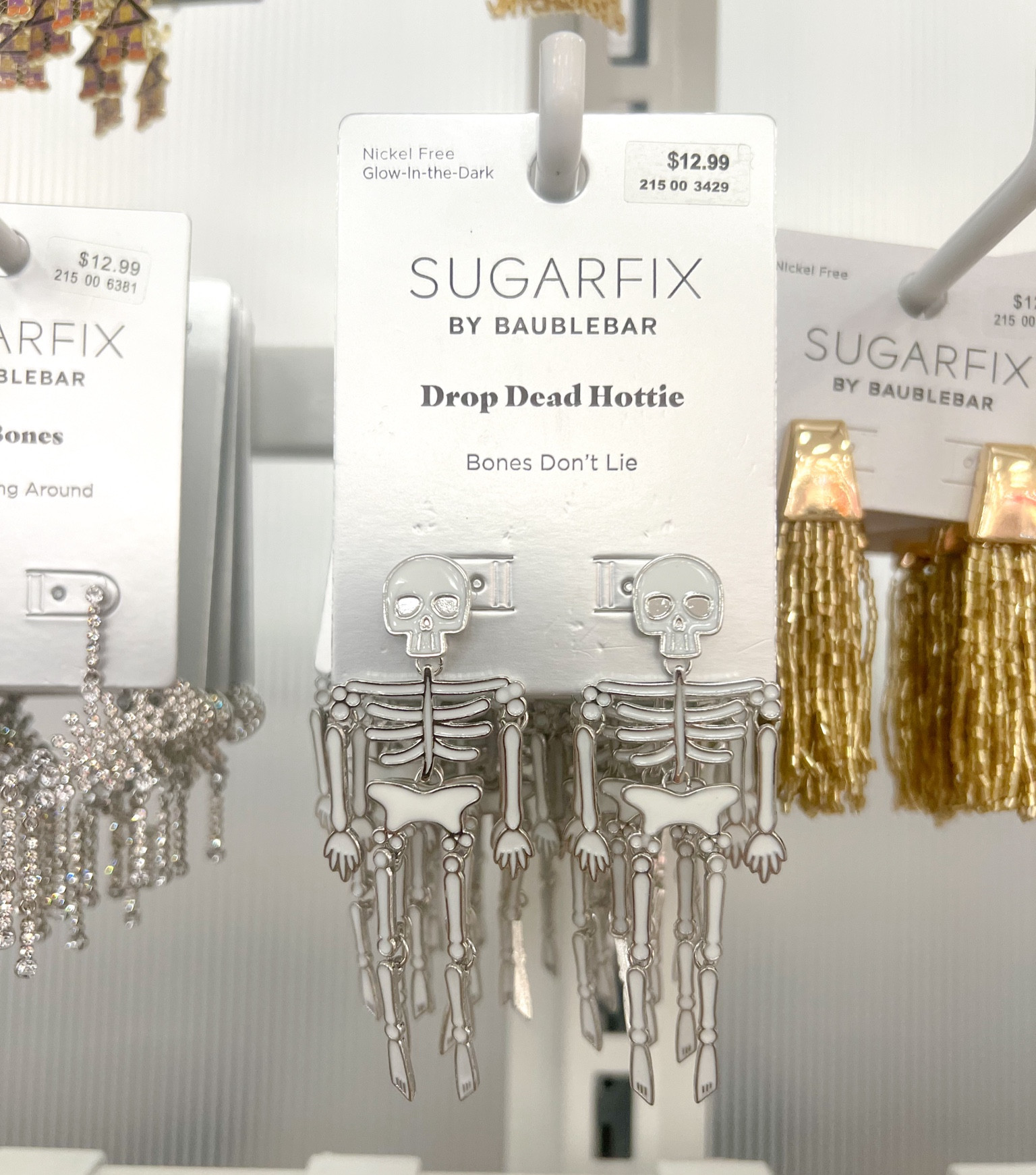 Baublebar at Target ALWAYS had the cutest festive accessories. Their Halloween is especially my favorite though 💀🎃


Target, Target Halloween, Halloween jewelry, Baublebar earrings, new target Halloween accessories, Halloween accessories, jewelry 

#LTKStyleTip #LTKFallSale #LTKParties