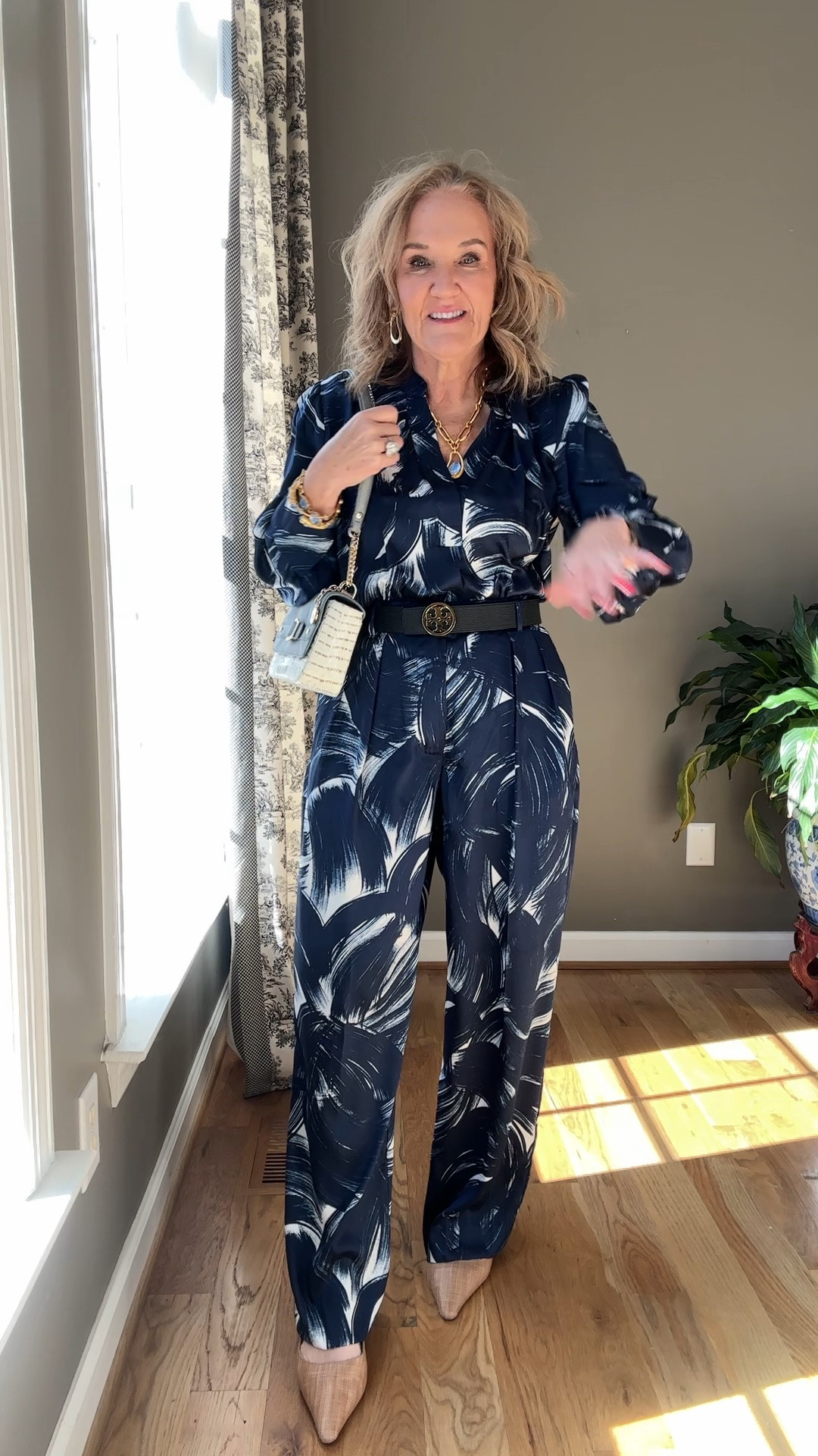 Wearing size medium in the pants, they do come in a petite, but I bought the regular
Blouse wearing size medium also   There are a couple of other blouses in the same print if you’d prefer a cropped or a cap sleeve

The print also comes in a dress 

Cocktail party, rehearsal, dinner, dinner date, outfit, special event, outfit concert, outfit, banana republic factory

#LTKWatchNow #LTKFindsUnder50 #LTKOver40