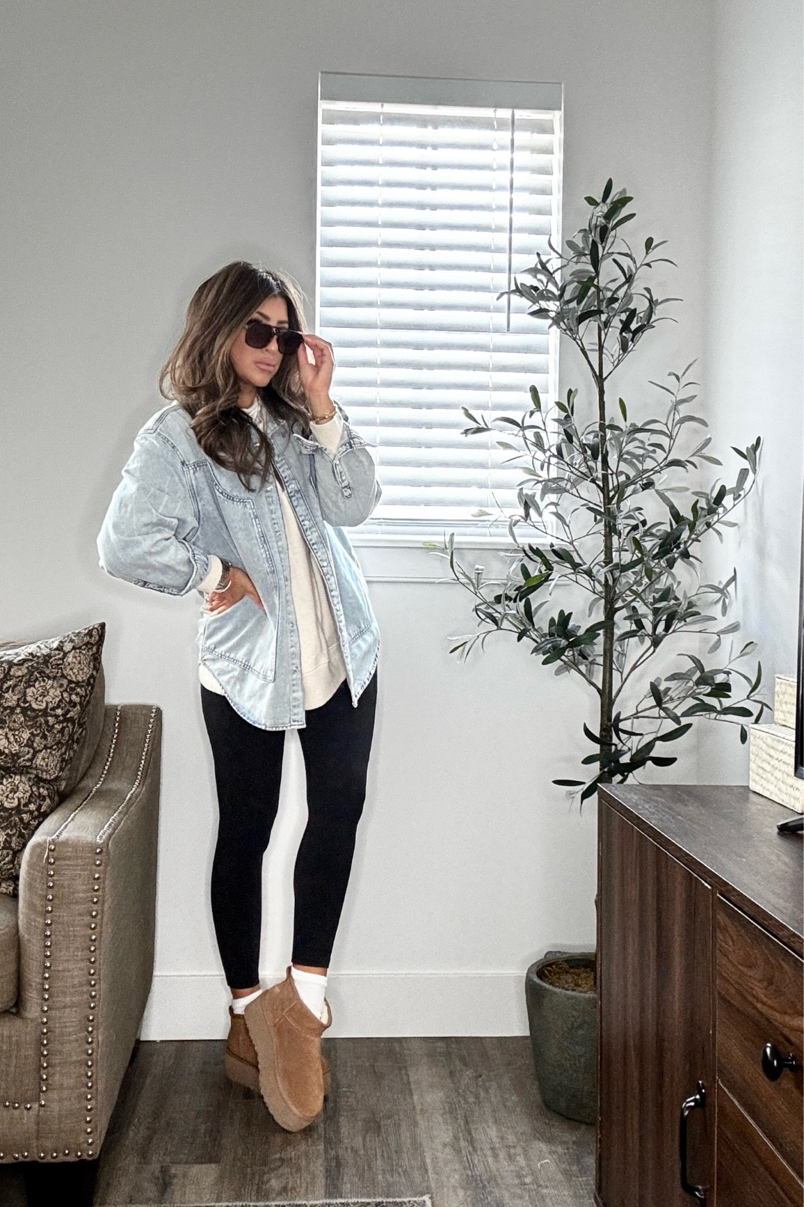 A trust the process outfit. Loving this easy everyday casual leggings outfit. Amazon + aerie is always a good idea. 🙌🏼🫶🏼 This denim western shirt button up is everything. Wearing meds. Xx

Winter outfit 


#LTKFindsUnder50 #LTKWatchNow #LTKStyleTip