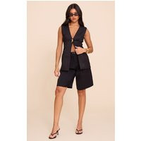Black Tailored Belted Long Shorts | PrettyLittleThing US