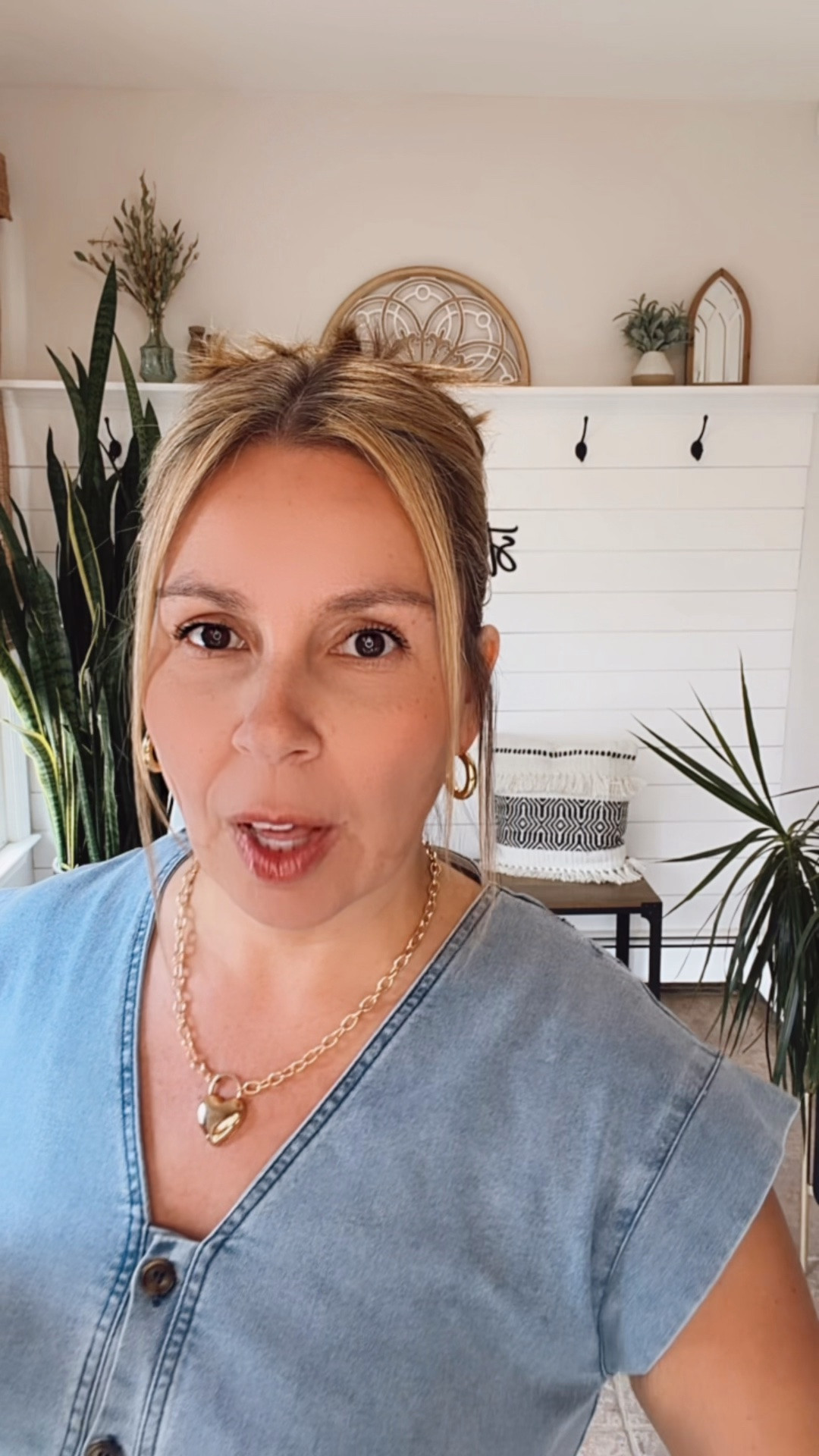 Summer outfits ideas!
Loving these denim tops.
I'm wearing a medium in the top and jeans are a size 8. Size up if you have a bigger bust. Date night outfits

#LTKootd #LTKOver40 #LTKPetite