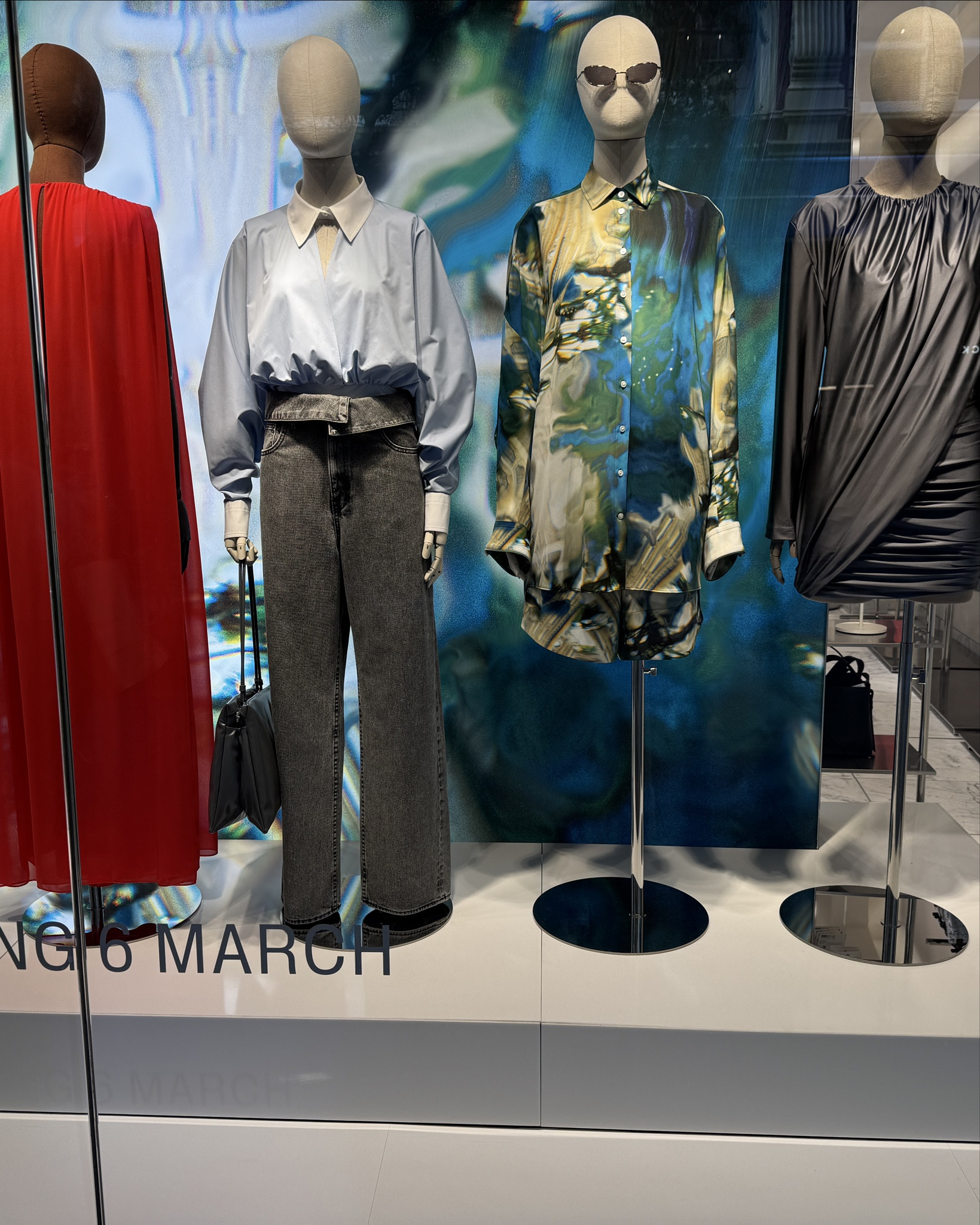 Each season H & M release their H & M Studio Collections. They’re always more ‘fashion’, better quality fabrics, better made and maybe slightly more expensive  but still very cheap for the quality. I’ve bought quite a few Studio pieces over the years that are still get outings many years later (and comments from strangers when I walk down the street!!). Here are a few of my faves from this most recent collection.

#LTKaustralia