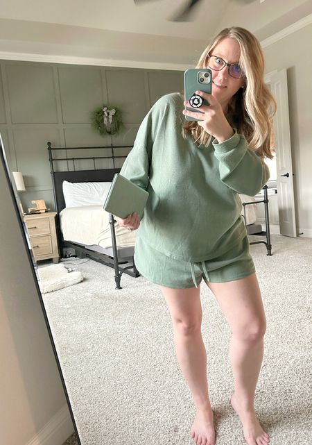 New hair, loungewear and my Kindle so I can finish my Colleen Hoover book. Ready for this Fall weather and to cozy-up with some good books! 

In case you wondered, my favorite color is definitely this shade of green. All my green items available from Amazon. Loungewear is TTS. 

#LTKSeasonal #LTKstyletip #LTKmidsize