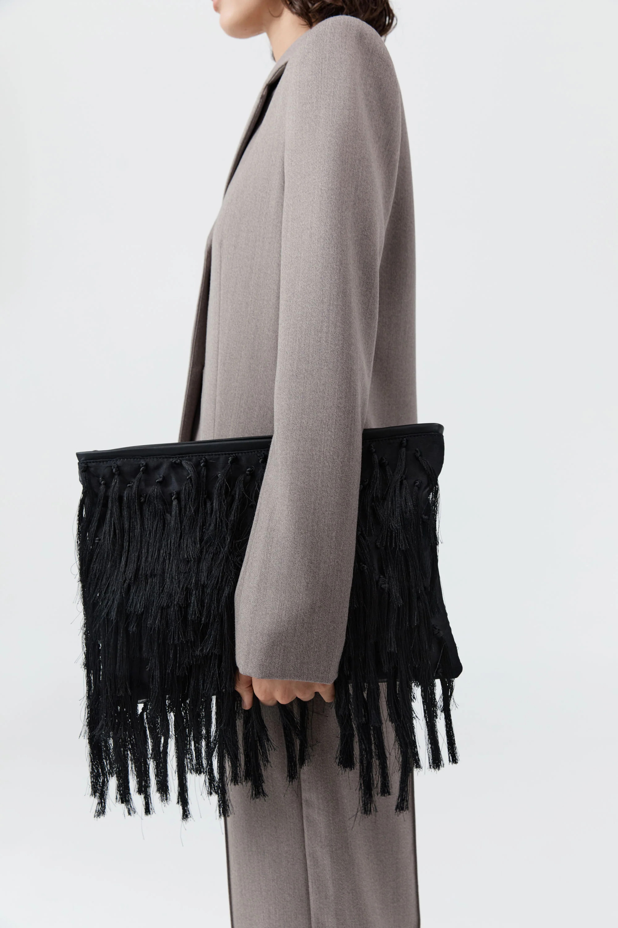 Tassel Oversized Clutch - Black | St. Agni (US, UK, EU)