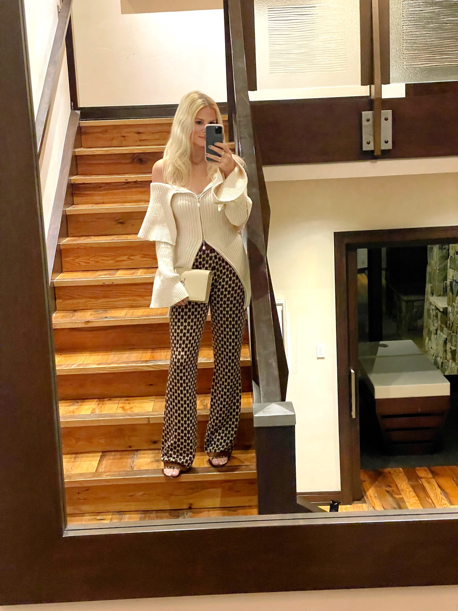 Everybody needs these knit pants! Perfect for fall and you can style them so many different ways. Pair with a sweater and ballet flats, t-shirt with a jean jacket or blazer and sneakers, or throw on a fun blouse and some heels and you’re dinner ready.

My House of Harlow sweater is also so warm and cozy. Great quality and the double zipper with pearl detail adds a fun flare. 

#LTKshoecrush #LTKstyletip #LTKtravel