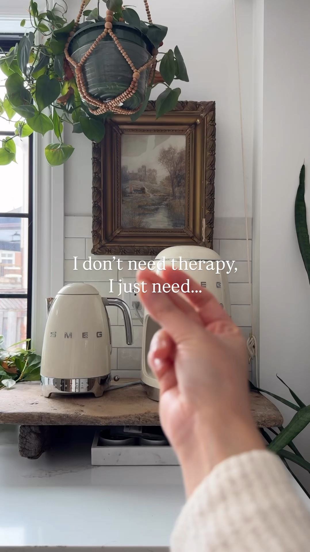 The newest kitchen gadget to enjoy homemade ice cream, soft serve, gelato, sorbet, frozen yogurt, milkshake and more! Serve cold treats at your next party or for yourself with classic flavours, fusion or endless possibilities!